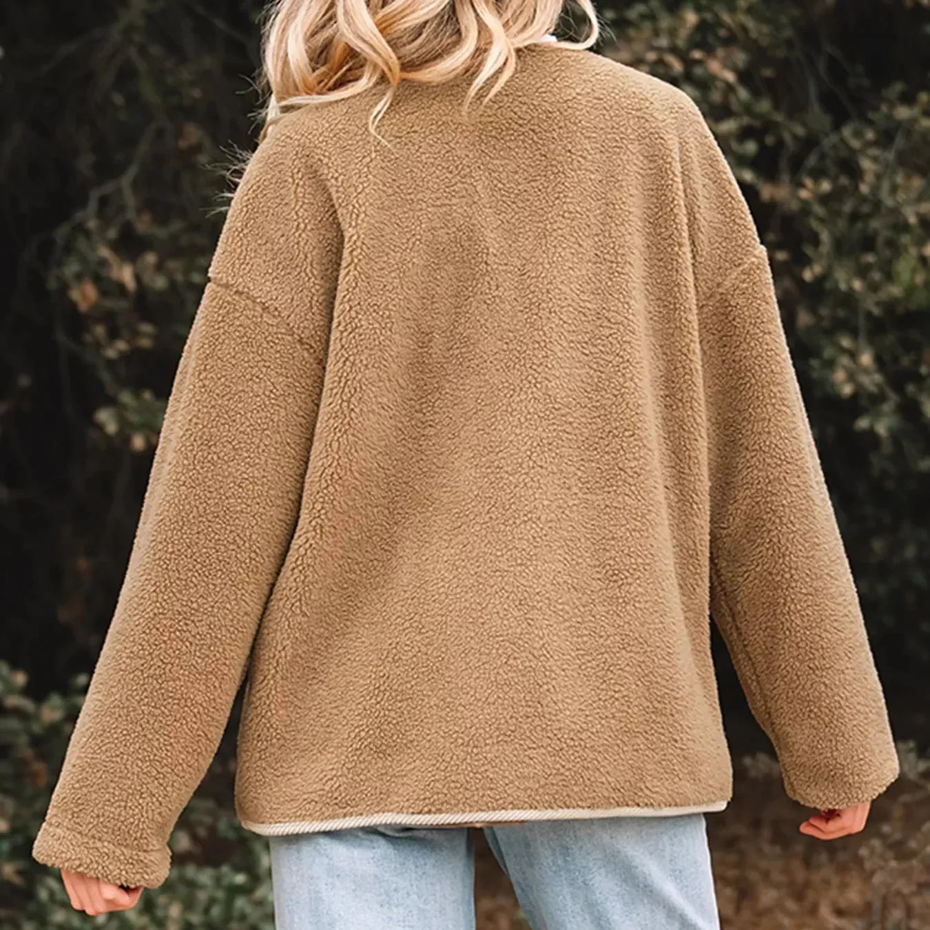 Donna - Giacca Sherpa Teddy - Stile con bottoni frontali.