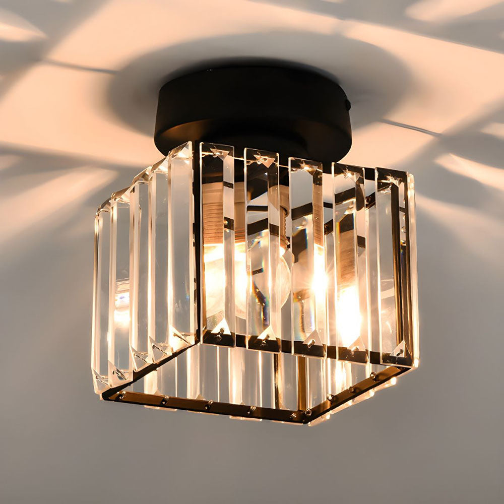 Plafoniera da Soffitto Nera con Paralume in Cristallo e Struttura in Ottone