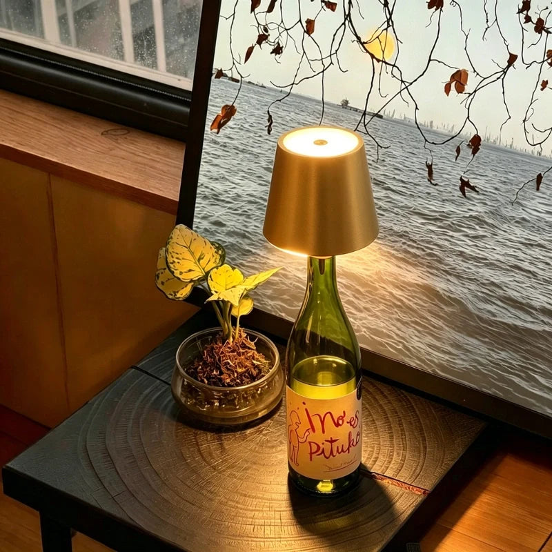 Tappo LED per Bottiglia Ricaricabile - Luce Decorativa a 3 Toni
