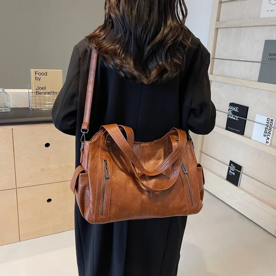 Borsa a Spalla Donna in Ecopelle - Design Multitasca