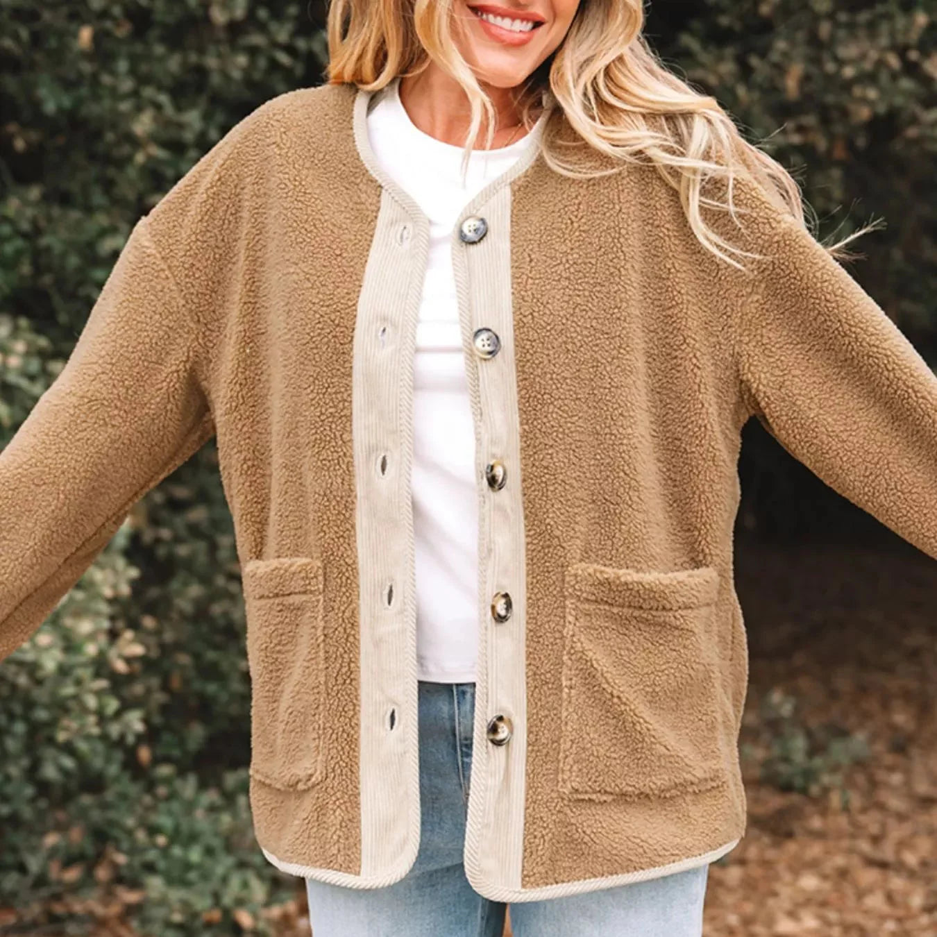 Donna - Giacca Sherpa Teddy - Stile con bottoni frontali.