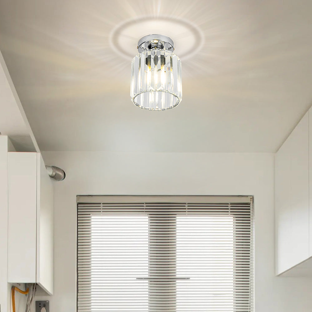 Plafoniera da Soffitto Nera con Paralume in Cristallo e Struttura in Ottone