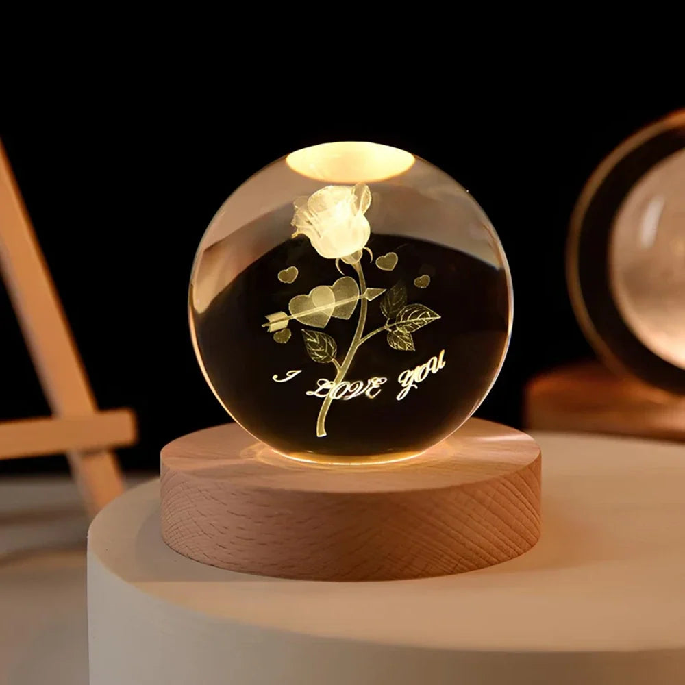 Sfera di Cristallo Luminosa 3D con Base LED in Legno - Lampada da Notte USB