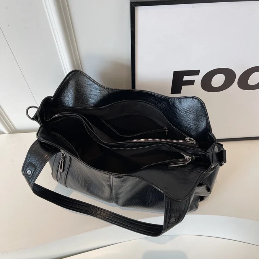 Borsa a Spalla Donna in Ecopelle - Design Multitasca