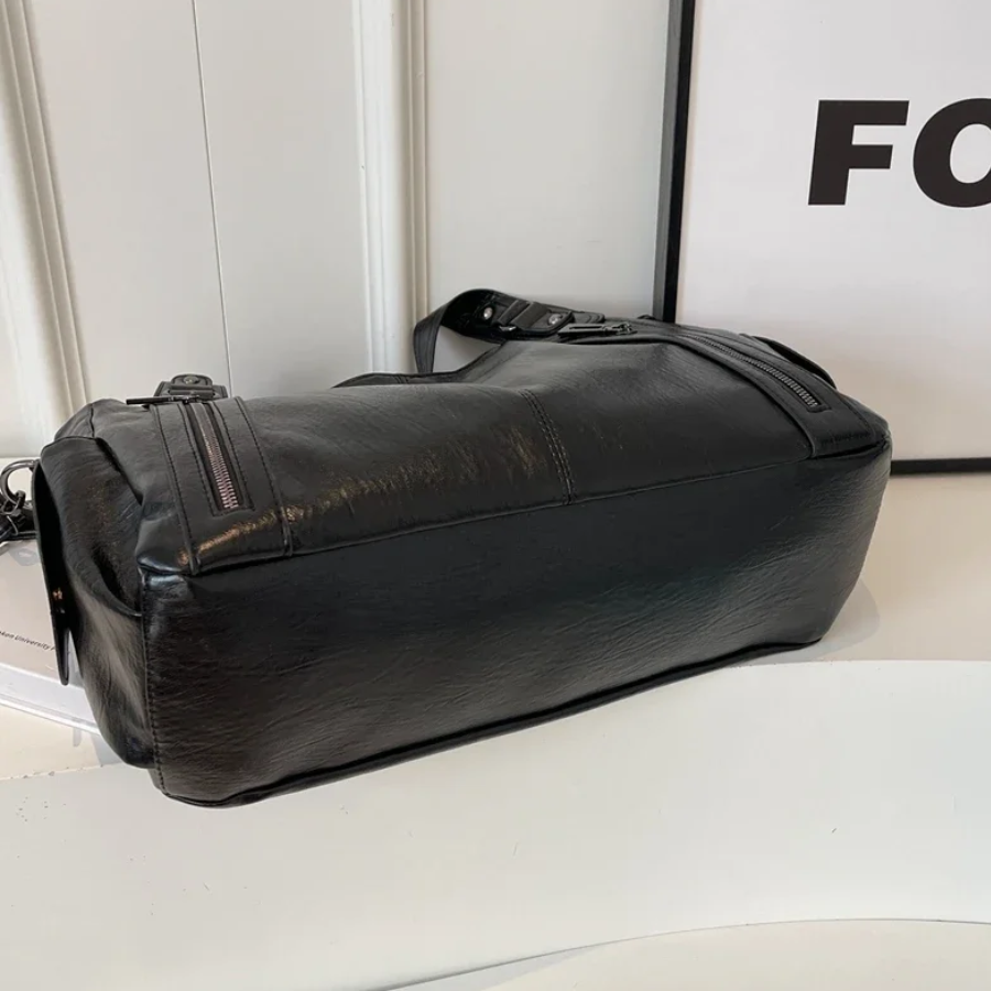 Borsa a Spalla Donna in Ecopelle - Design Multitasca