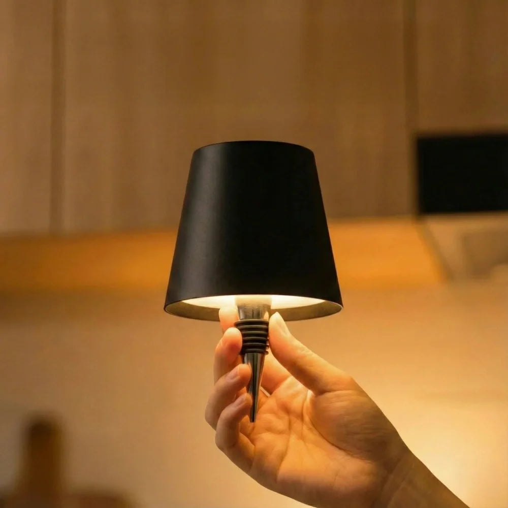Tappo LED per Bottiglia Ricaricabile - Luce Decorativa a 3 Toni