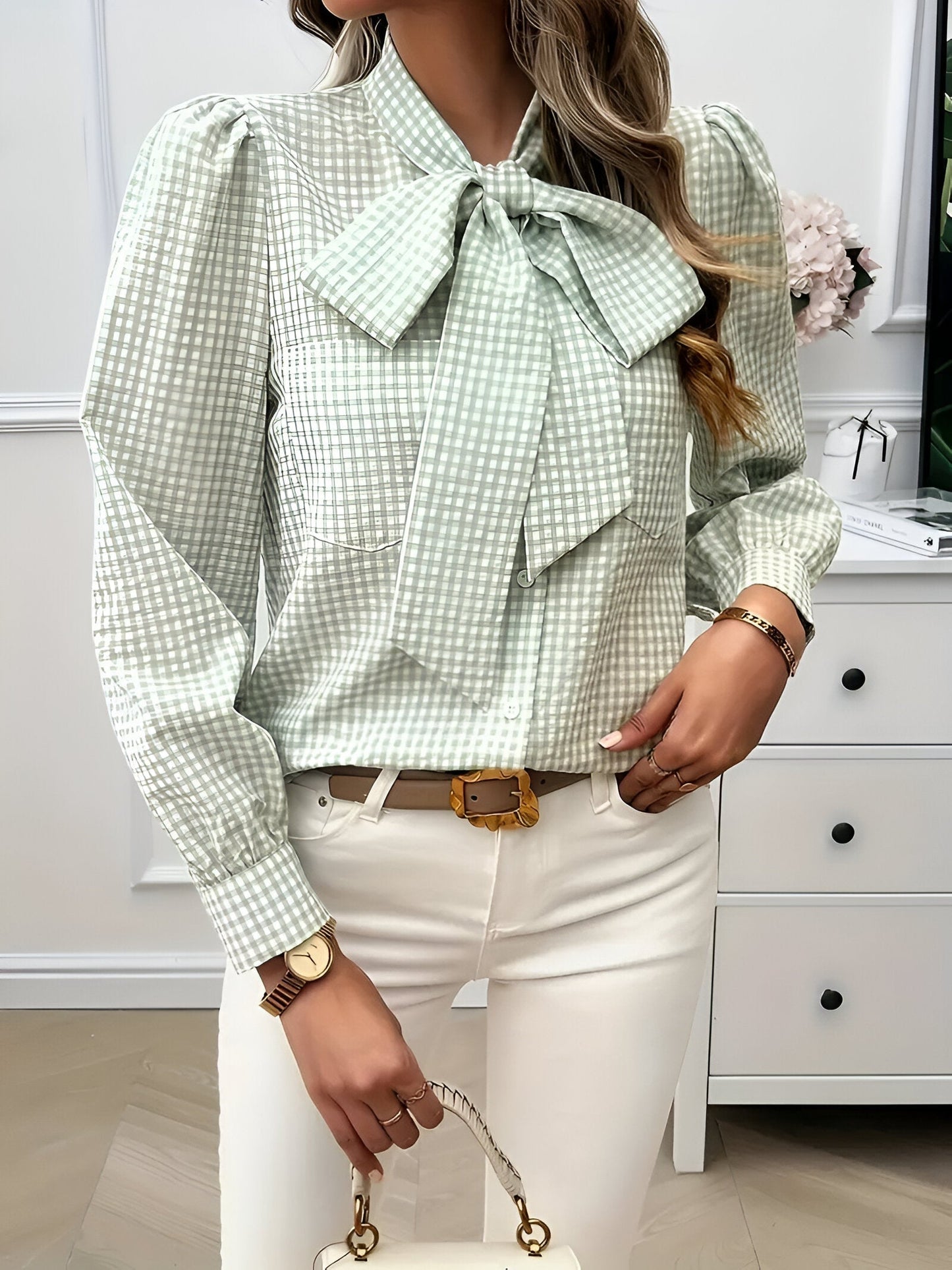Blusa Femminile Sottile – Con Fiocco, Adatta per Lavoro e Uso Quotidiano
