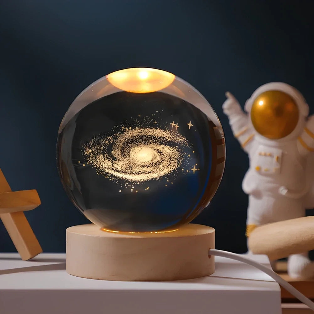 Sfera di Cristallo Luminosa 3D con Base LED in Legno - Lampada da Notte USB
