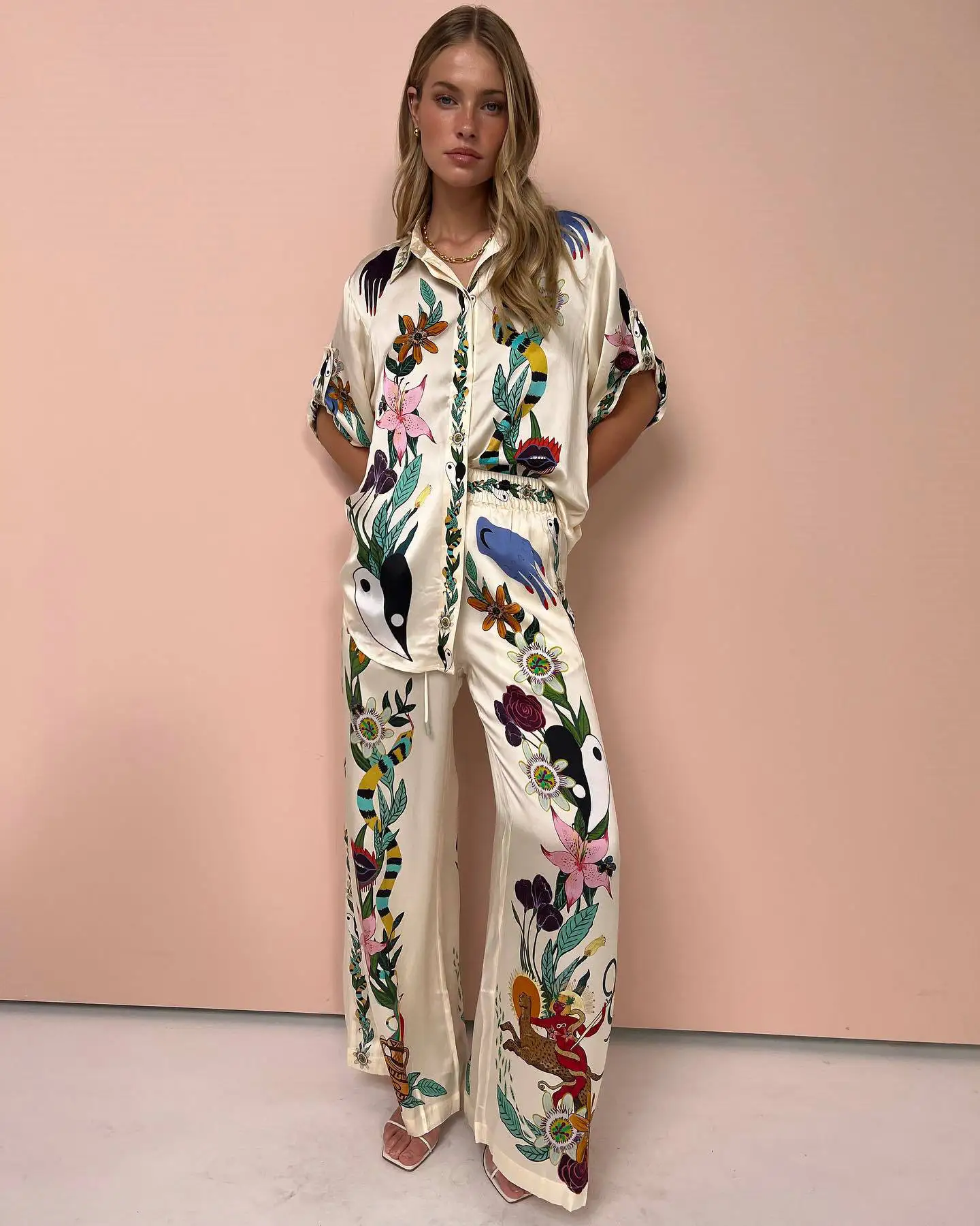 Set Donna Scollo Sottile – Adatto per Uso Casual e Quotidiano