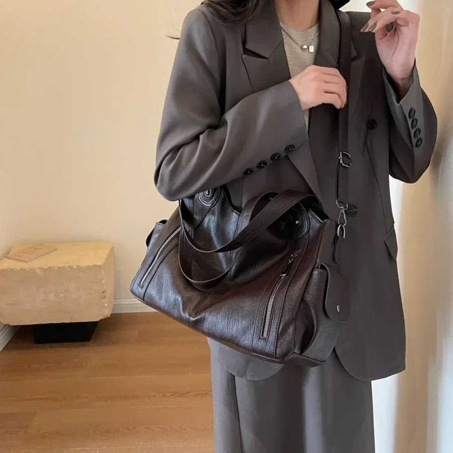 Borsa a Spalla Donna in Ecopelle - Design Multitasca