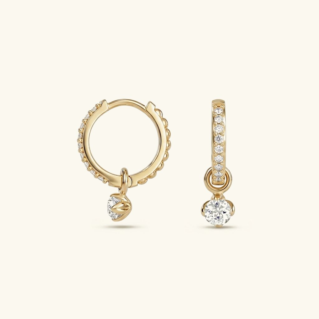 Orecchini a Cerchio Donna Placcati Oro con Zirconi e Charm