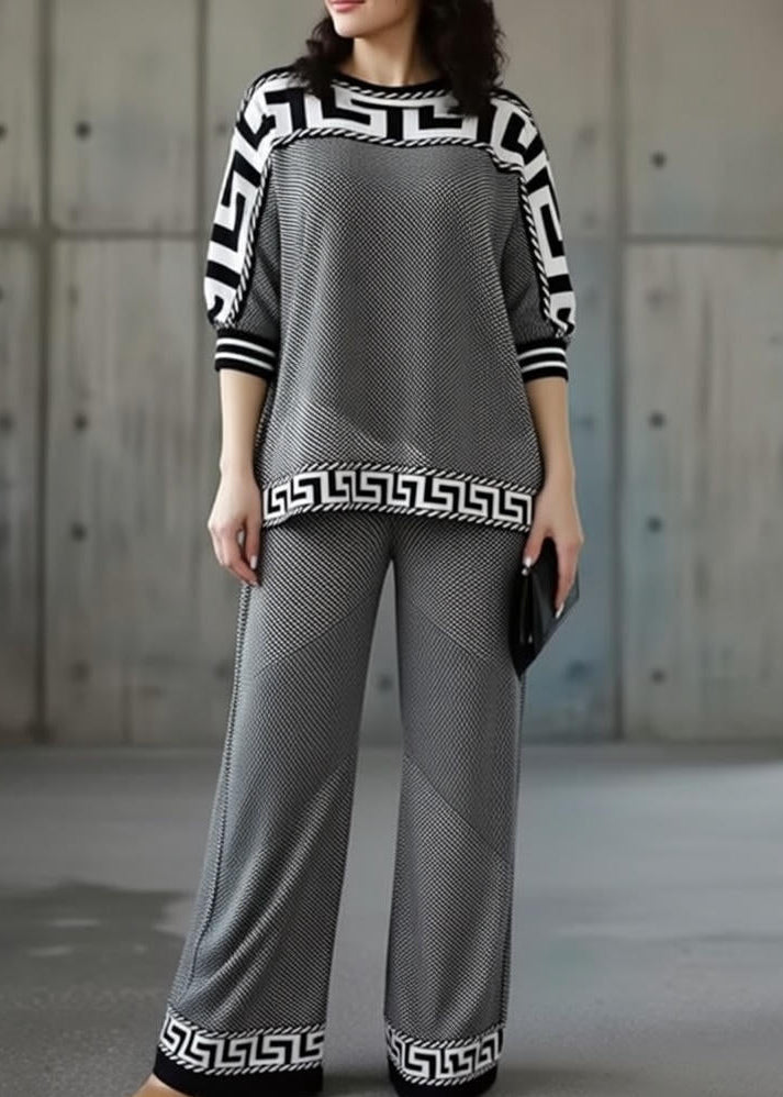 Set Femminile Scolpito – Adatto per Uso Casual e Quotidiano