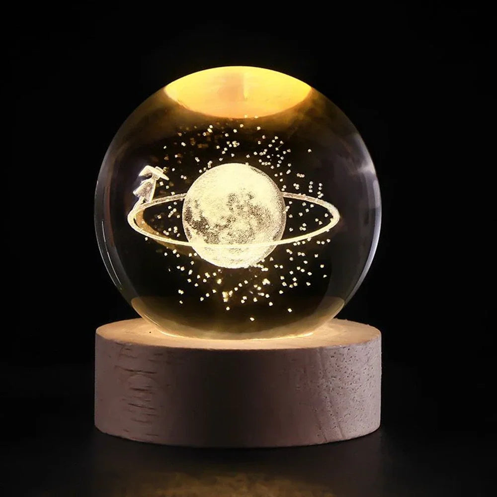 Sfera di Cristallo Luminosa 3D con Base LED in Legno - Lampada da Notte USB