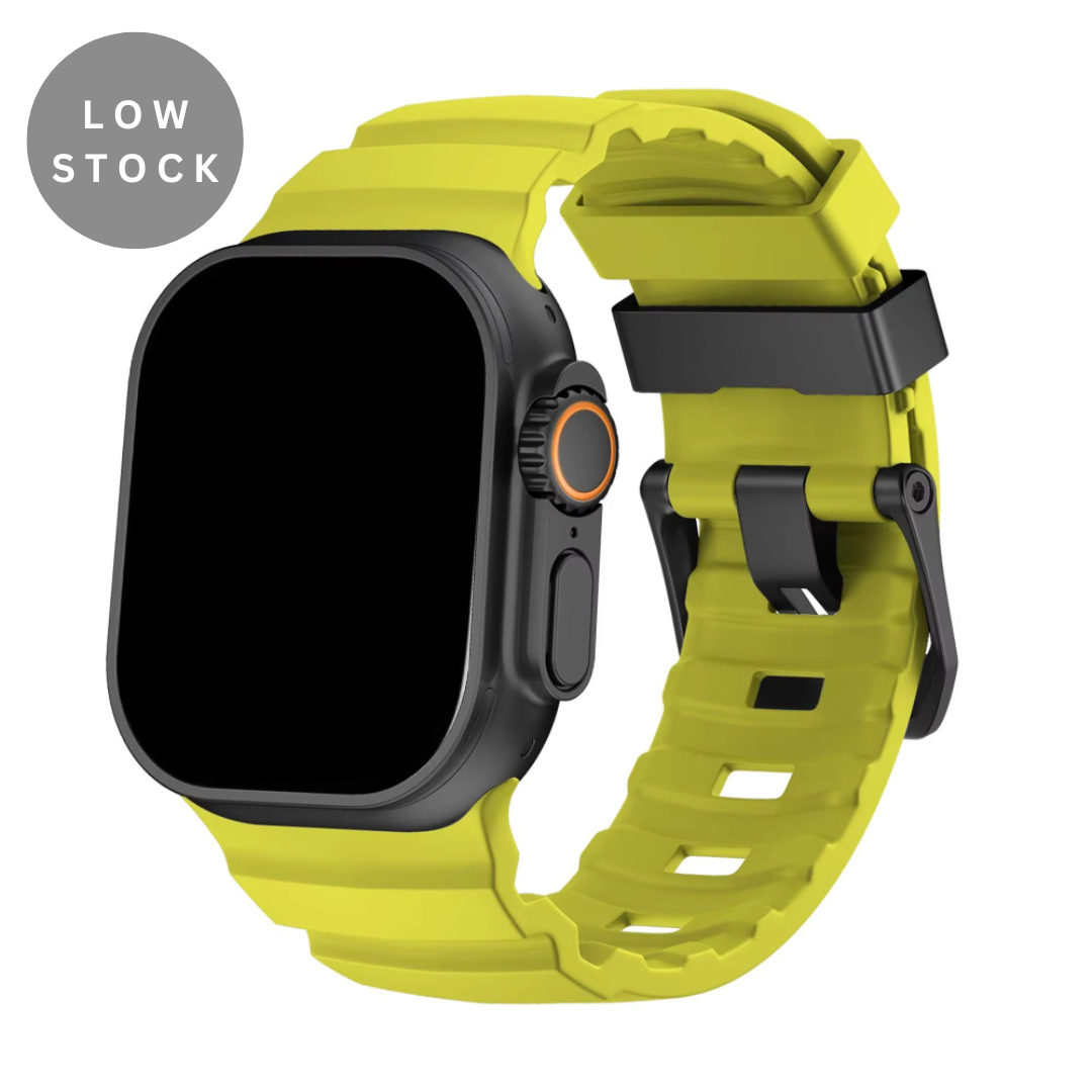 Cinturino Sportivo in Silicone per Apple Watch con Fibbia in Titanio