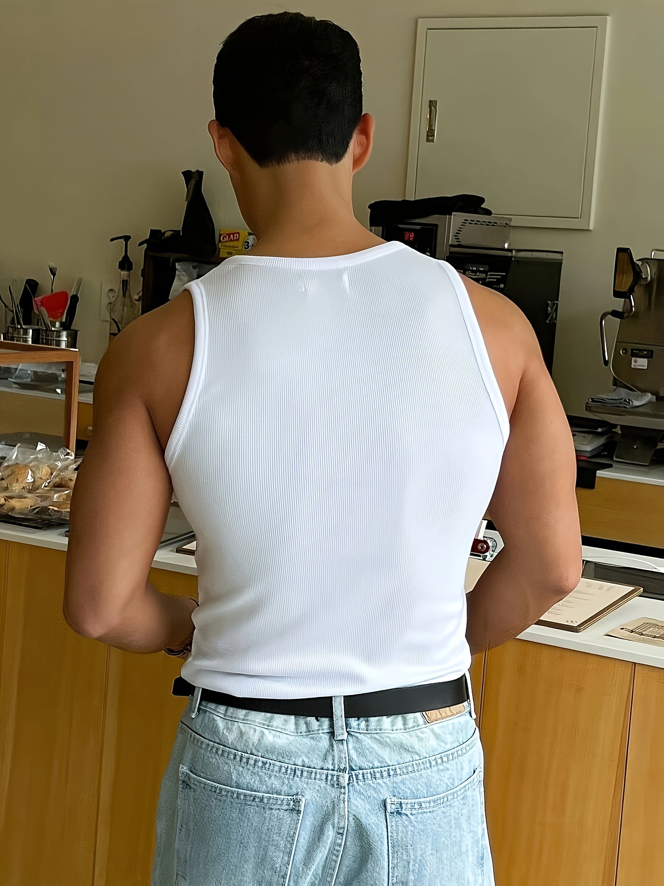 Top Scollo a V – Adatto per l'Estate e l'Uso Casual