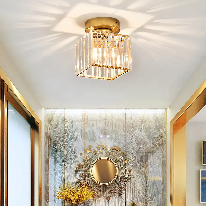 Plafoniera da Soffitto Nera con Paralume in Cristallo e Struttura in Ottone