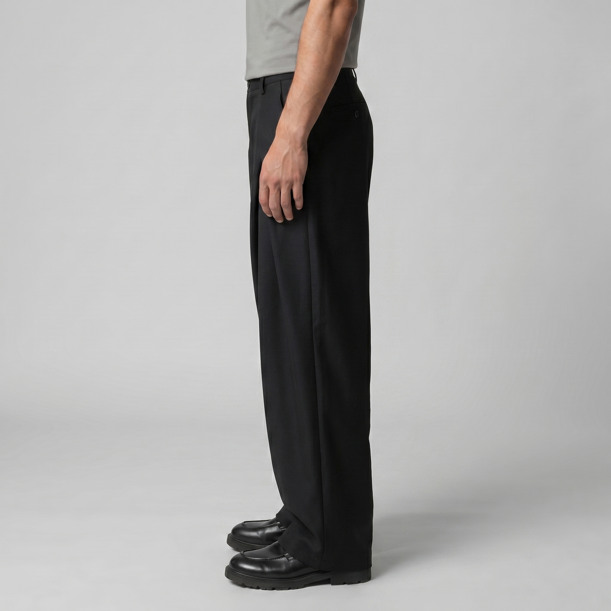 Pantaloni Uomo Sartoriali a Gamba Ampia con Pince
