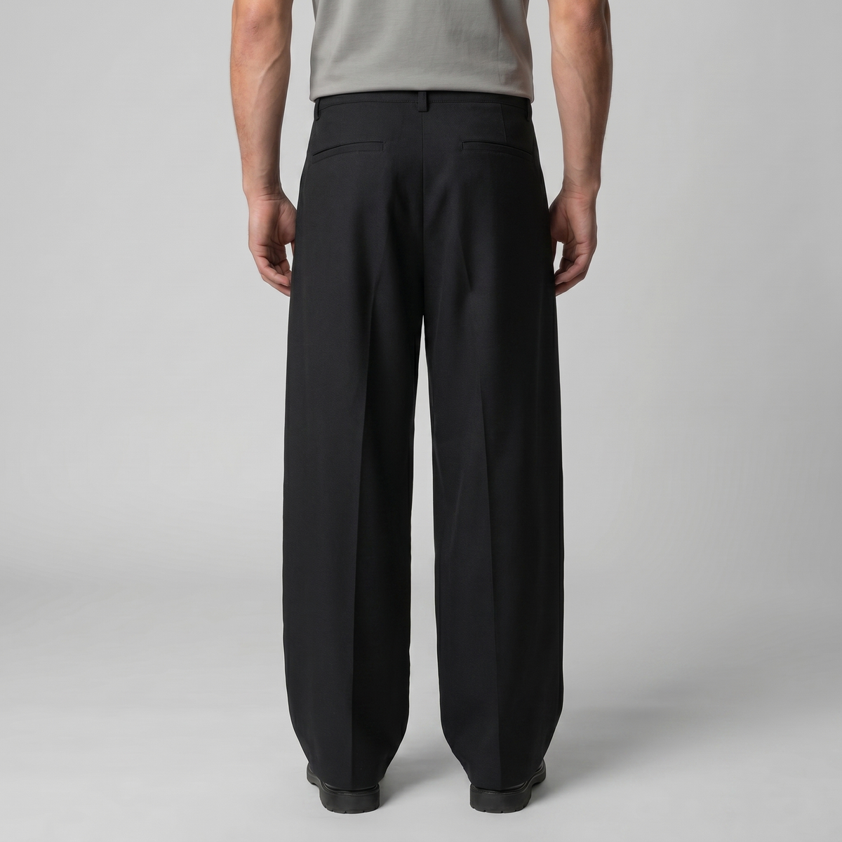 Pantaloni Uomo Sartoriali a Gamba Ampia con Pince