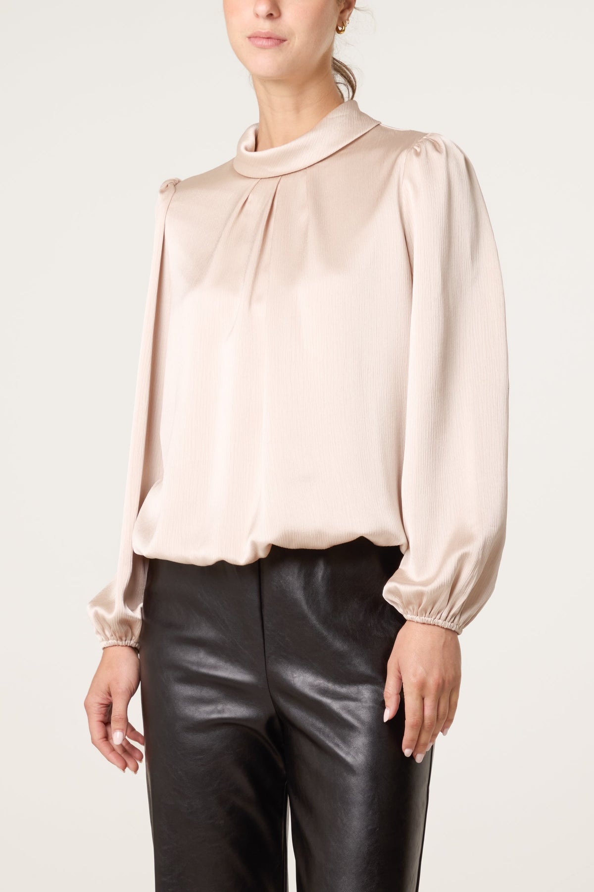 Camicia Donna in Raso Effetto Satinato con Maniche a Palloncino