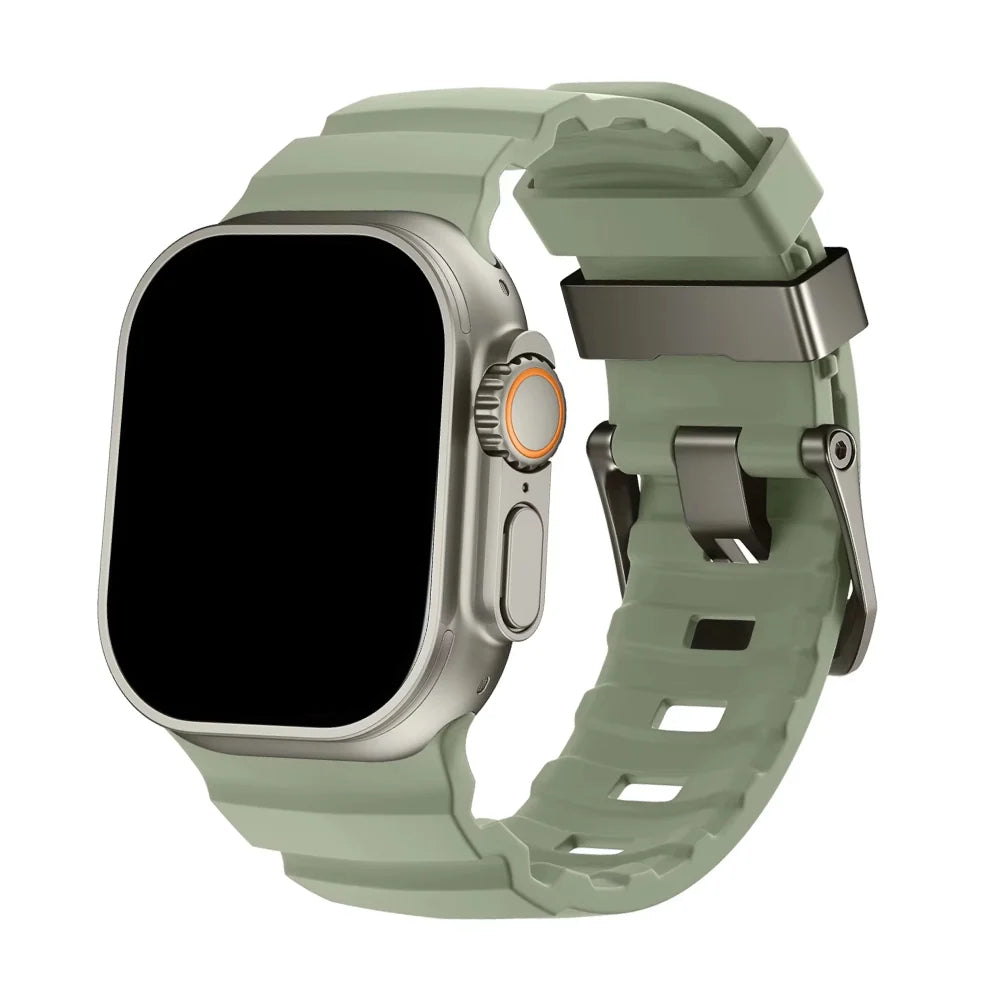 Cinturino Sportivo in Silicone per Apple Watch con Fibbia in Titanio