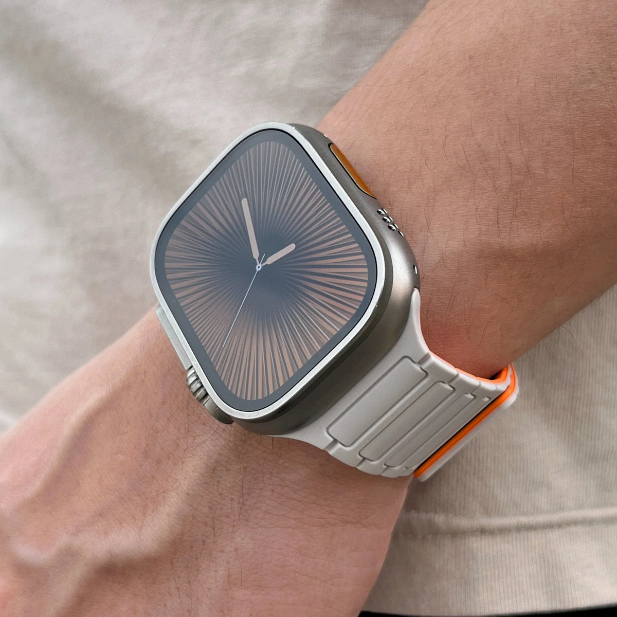 Cinturino in Silicone con Chiusura Magnetica per Apple Watch