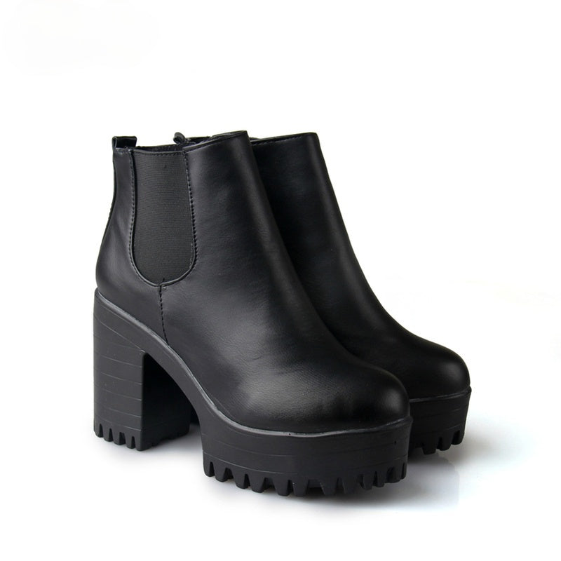 Orthopedic Arch Support Ankle Boots for Women with Block Heel and Platform 2