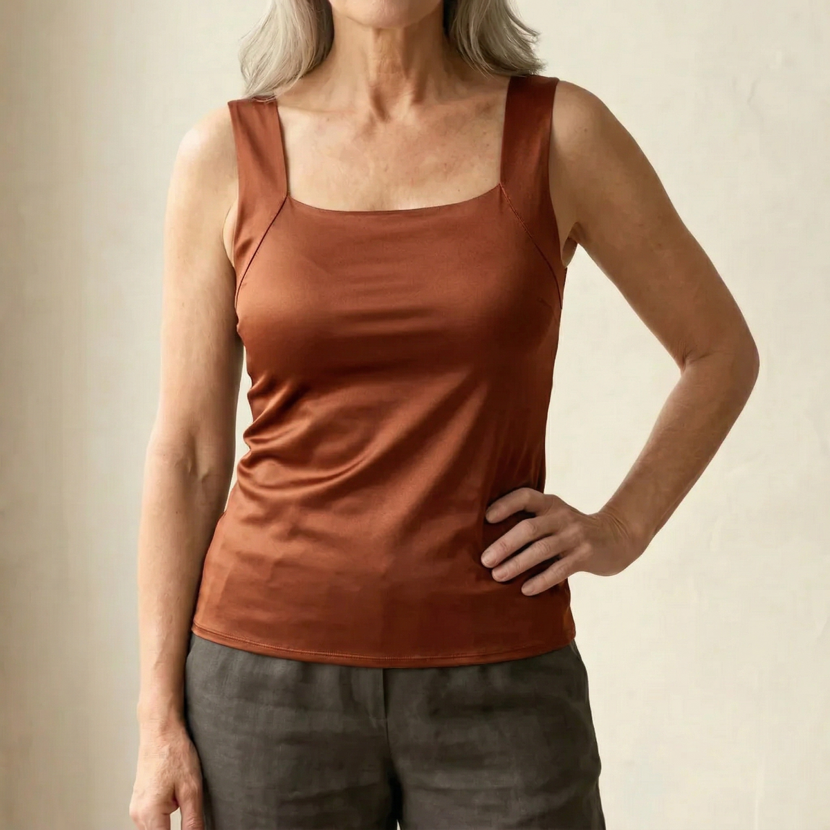 Canotta Donna con Reggiseno Integrato in Cotone Elasticizzato