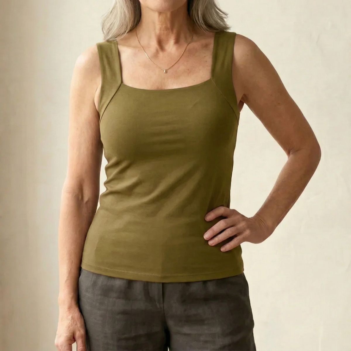 Canotta Donna con Reggiseno Integrato in Cotone Elasticizzato
