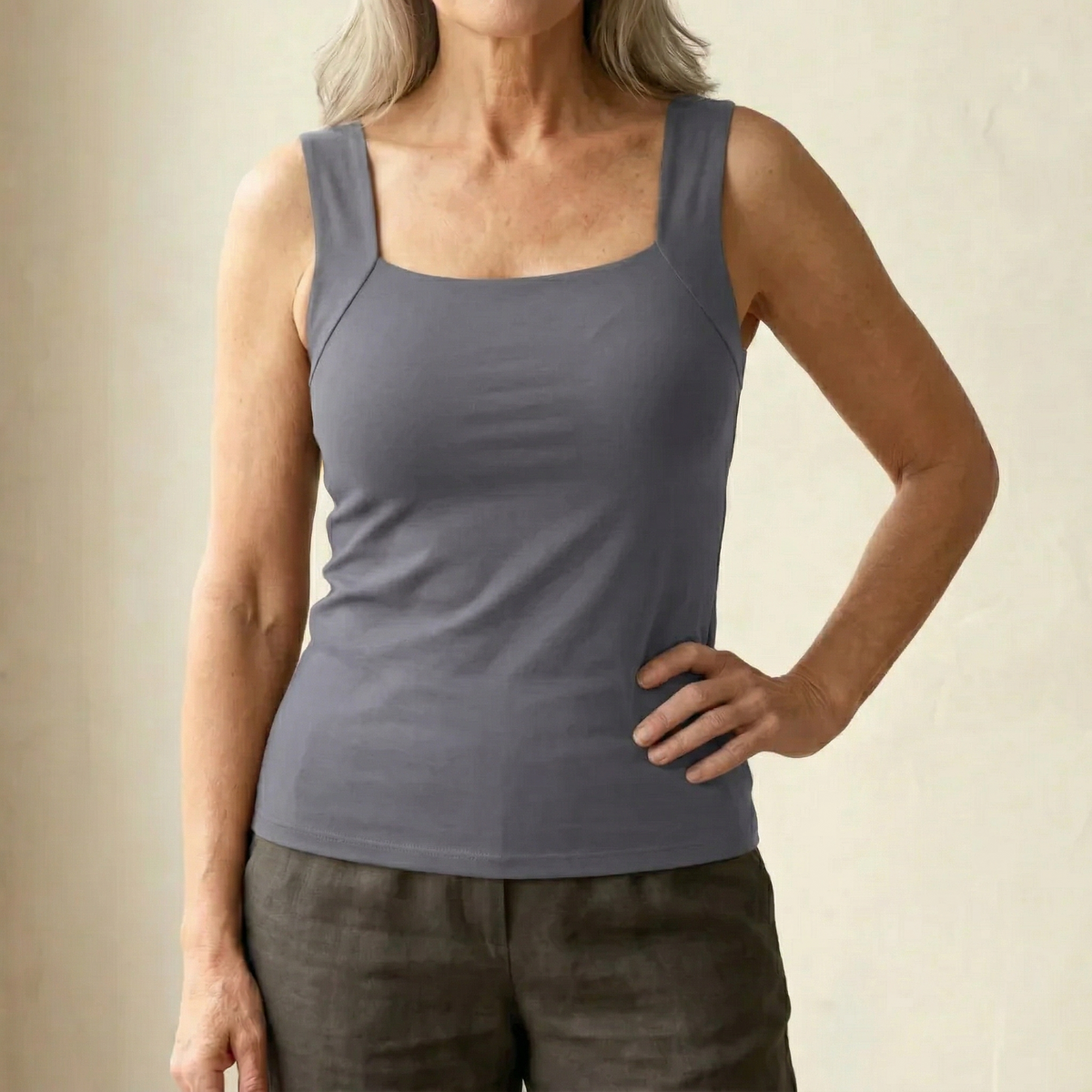Canotta Donna con Reggiseno Integrato in Cotone Elasticizzato