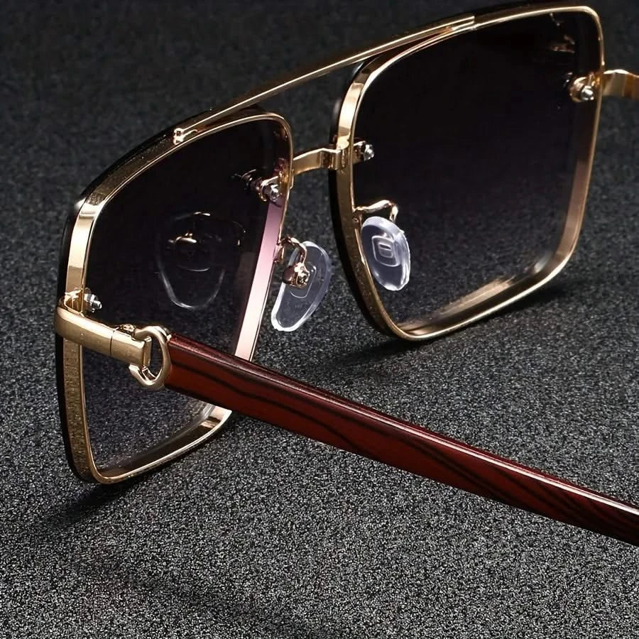 Occhiali da Sole Unisex Montatura in Metallo con Finitura Effetto Legno