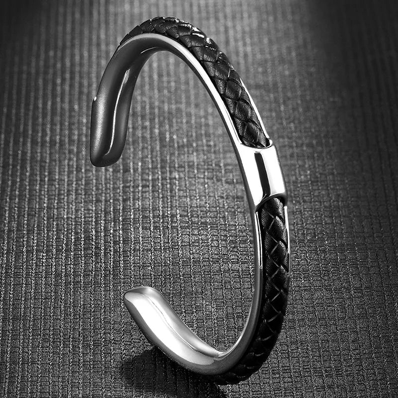 Bracciale Uomo a Polsino in Pelle e Acciaio Inossidabile
