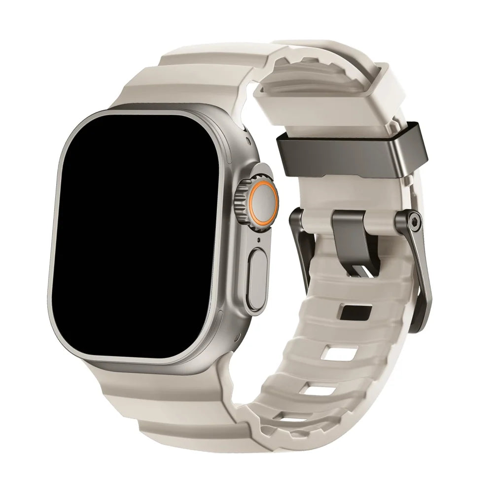 Cinturino Sportivo in Silicone per Apple Watch con Fibbia in Titanio