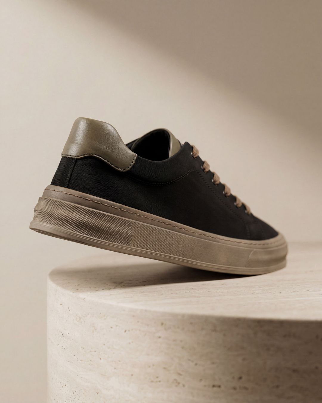 Sneakers Uomo in Tela, Design Minimal