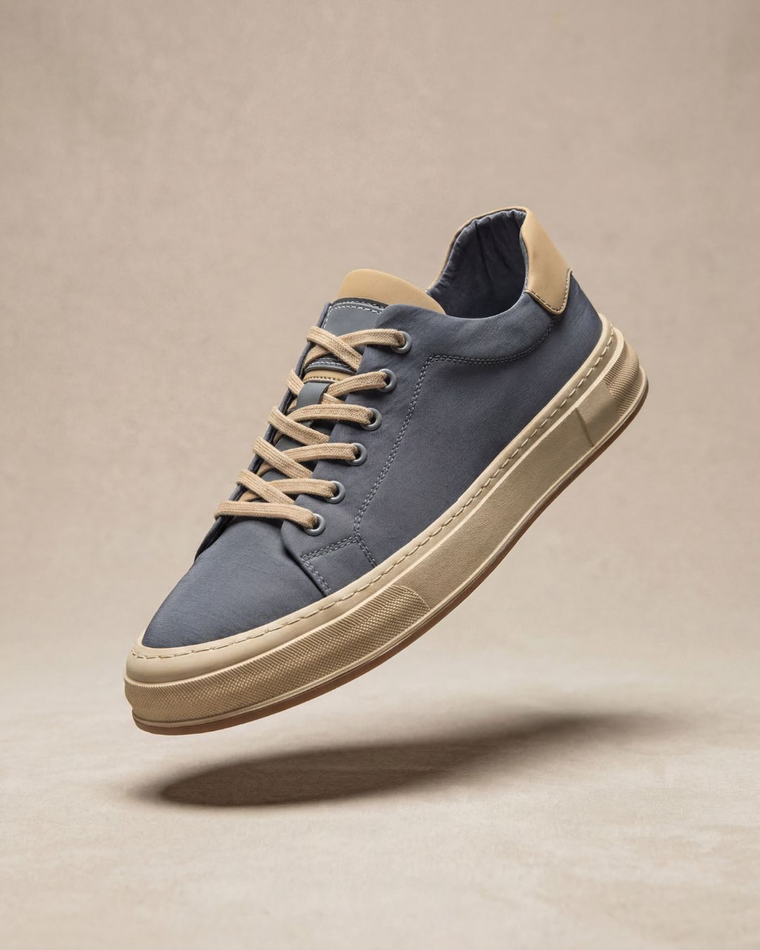 Sneakers Uomo in Tela, Design Minimal