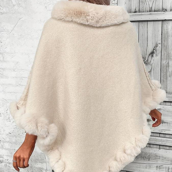 Donna - Poncho beige con bordo in peluche - Modello a diamante