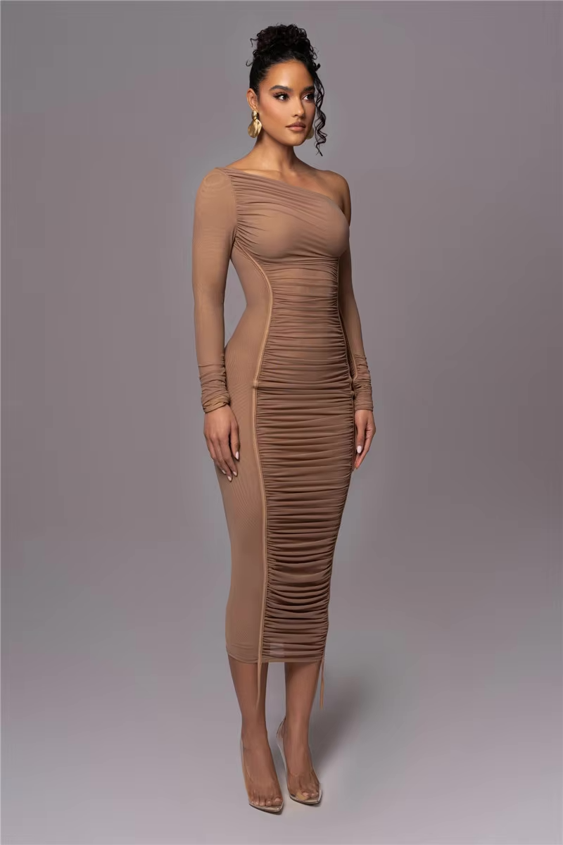 Abito Midi Scollo Asimmetrico per Donne – Adatto per Occasioni Festive, Con Una Spalla e Vestibilità Slim