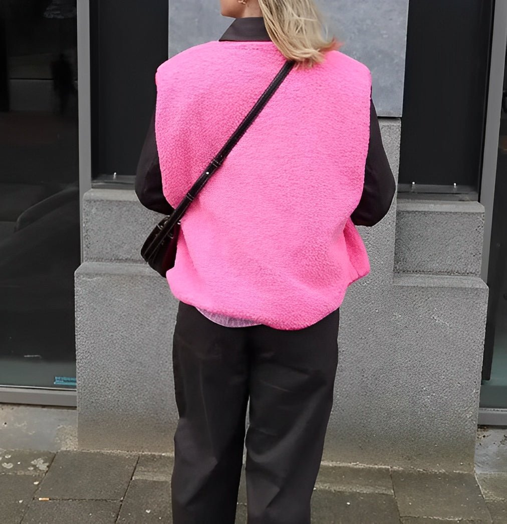 Gilet Donna Smanicato con Tasche Frontali, Taglio Comodo