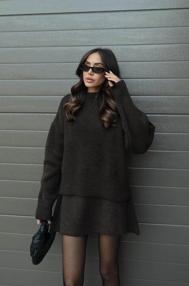 Completo Donna Maglione Oversize e Gonna in Misto Lana