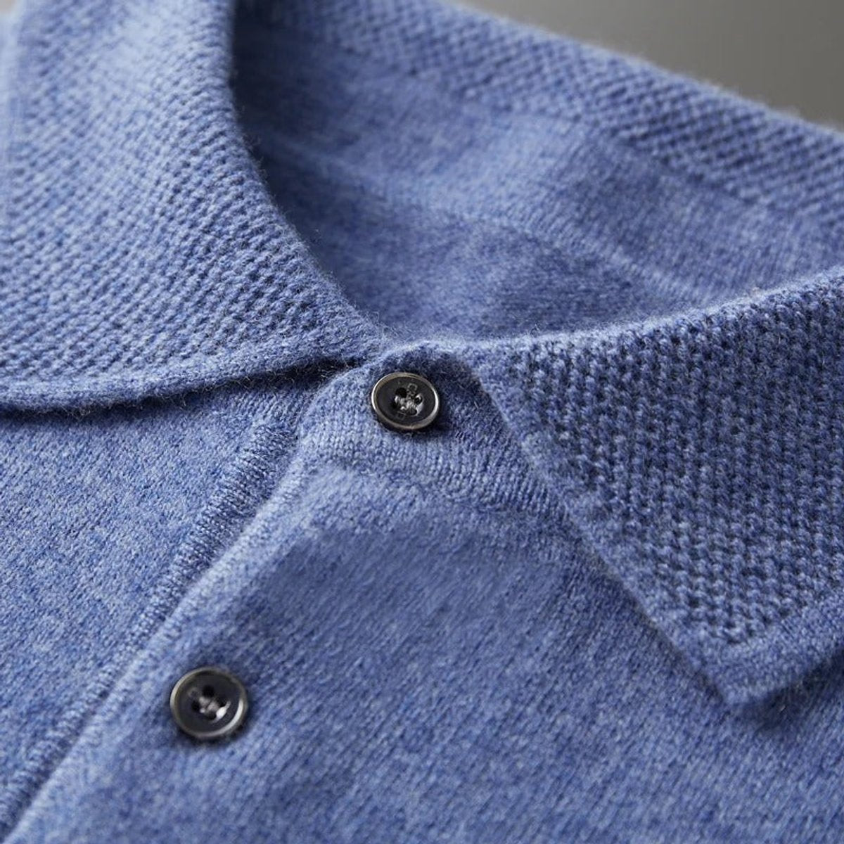 Maglione Uomo in Cashmere con Colletto a Polo e Bottoni