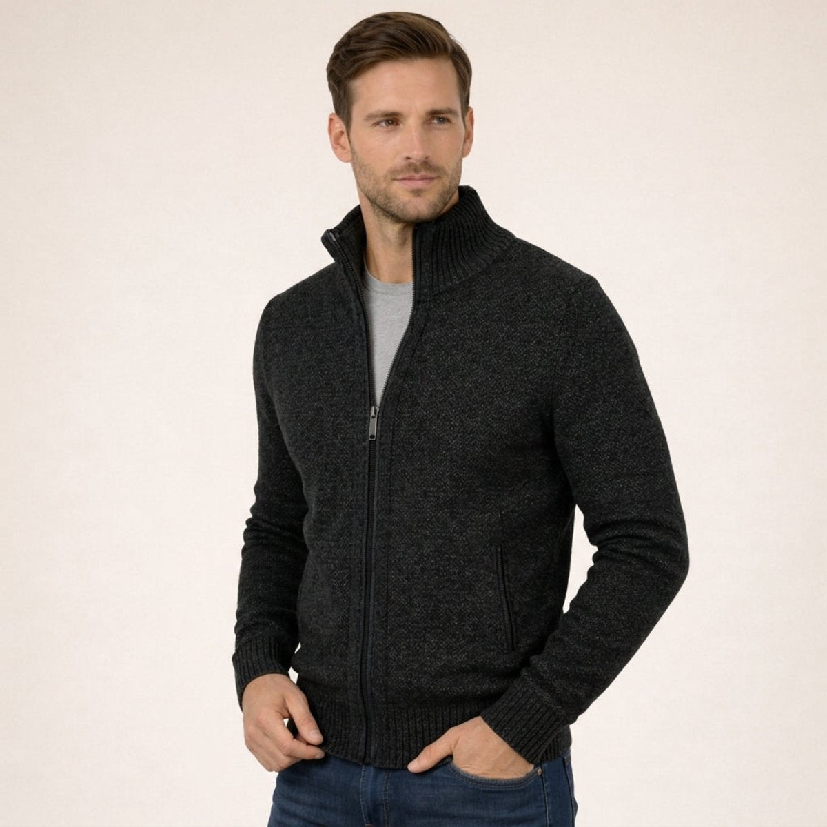 Maglione Uomo in Lana Merino con Zip Intera e Collo Alto