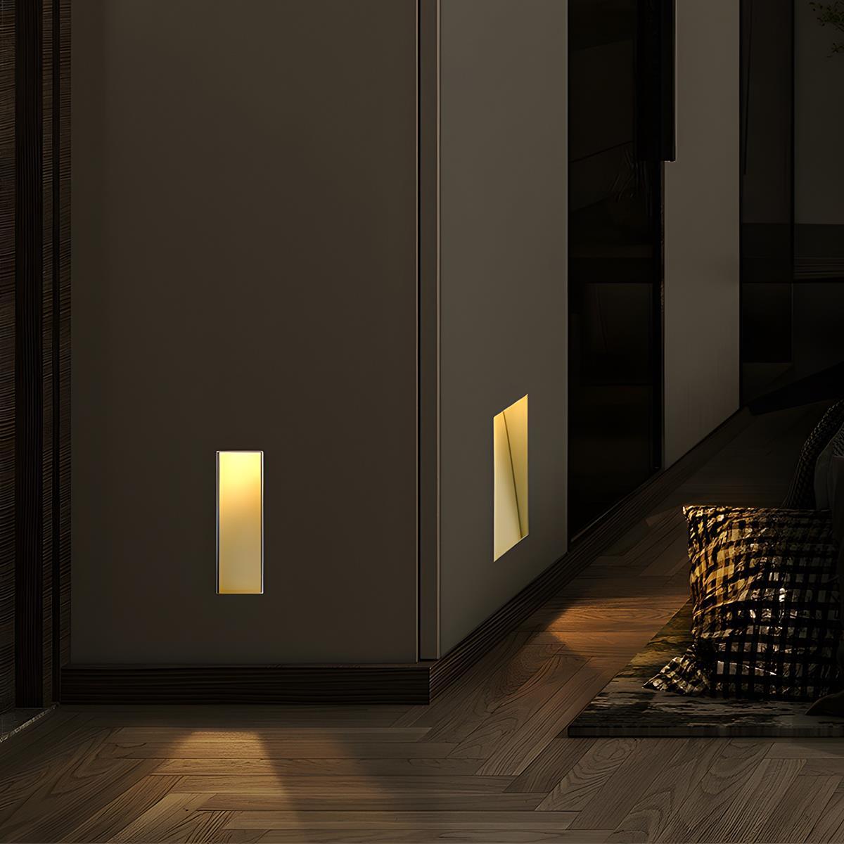 Applique da Parete LED Minimalista Bianca con Sensore di Movimento