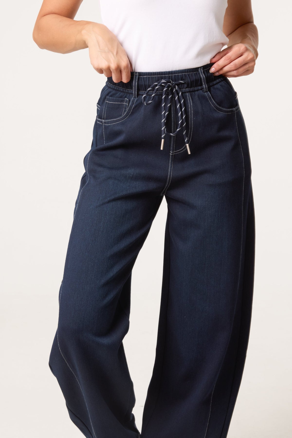 Jeans Donna Barrel Leg Cuciture a Contrasto Indigo