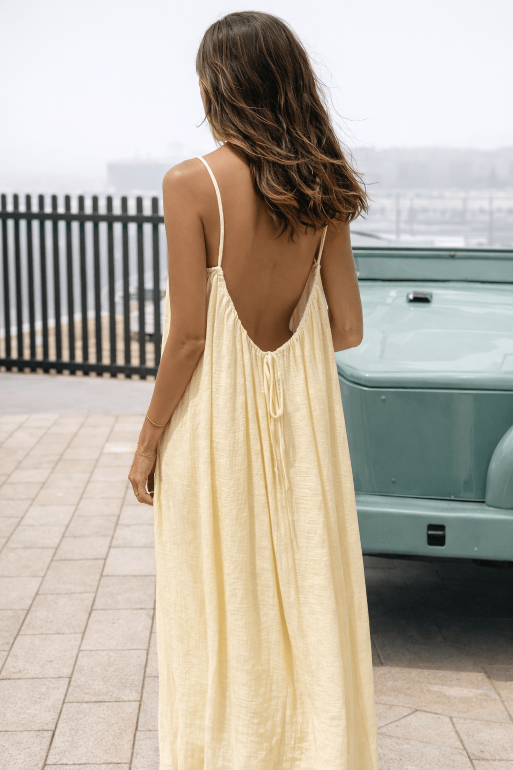 Vestito Maxi Donna Schiena Scoperta Regolabile Effetto Fluido