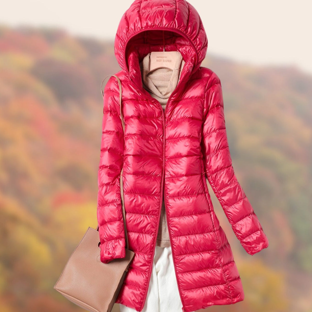 Piumino Lungo Donna con Cappuccio Slim Fit Imbottito