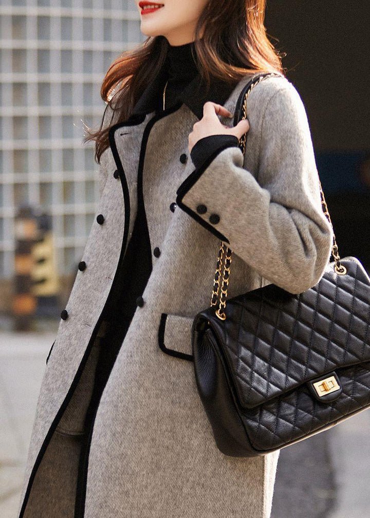 Cappotto Donna in Lana Doppiopetto con Bordi a Contrasto
